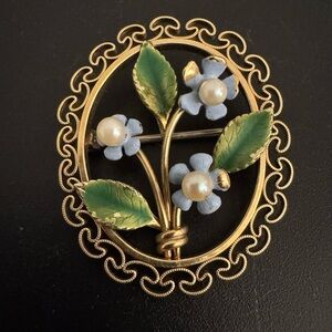 Vintage Krementz Forget-Me-Not Brooch